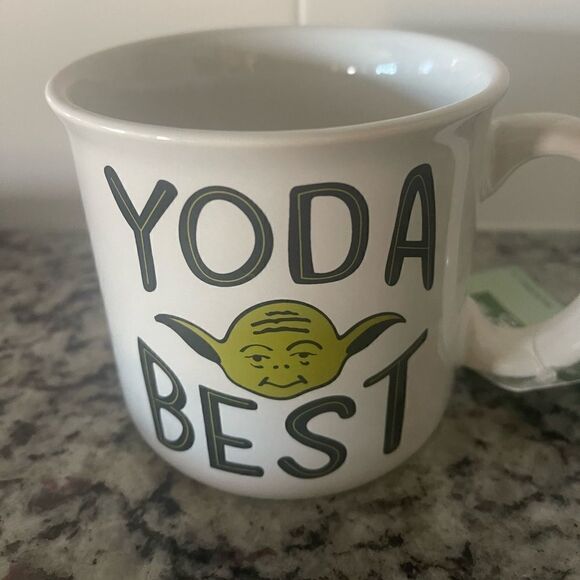 Star Wars Yoda Best Coffee Mug - Picture 1 of 2